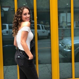 Meet your Posher, Jennifer